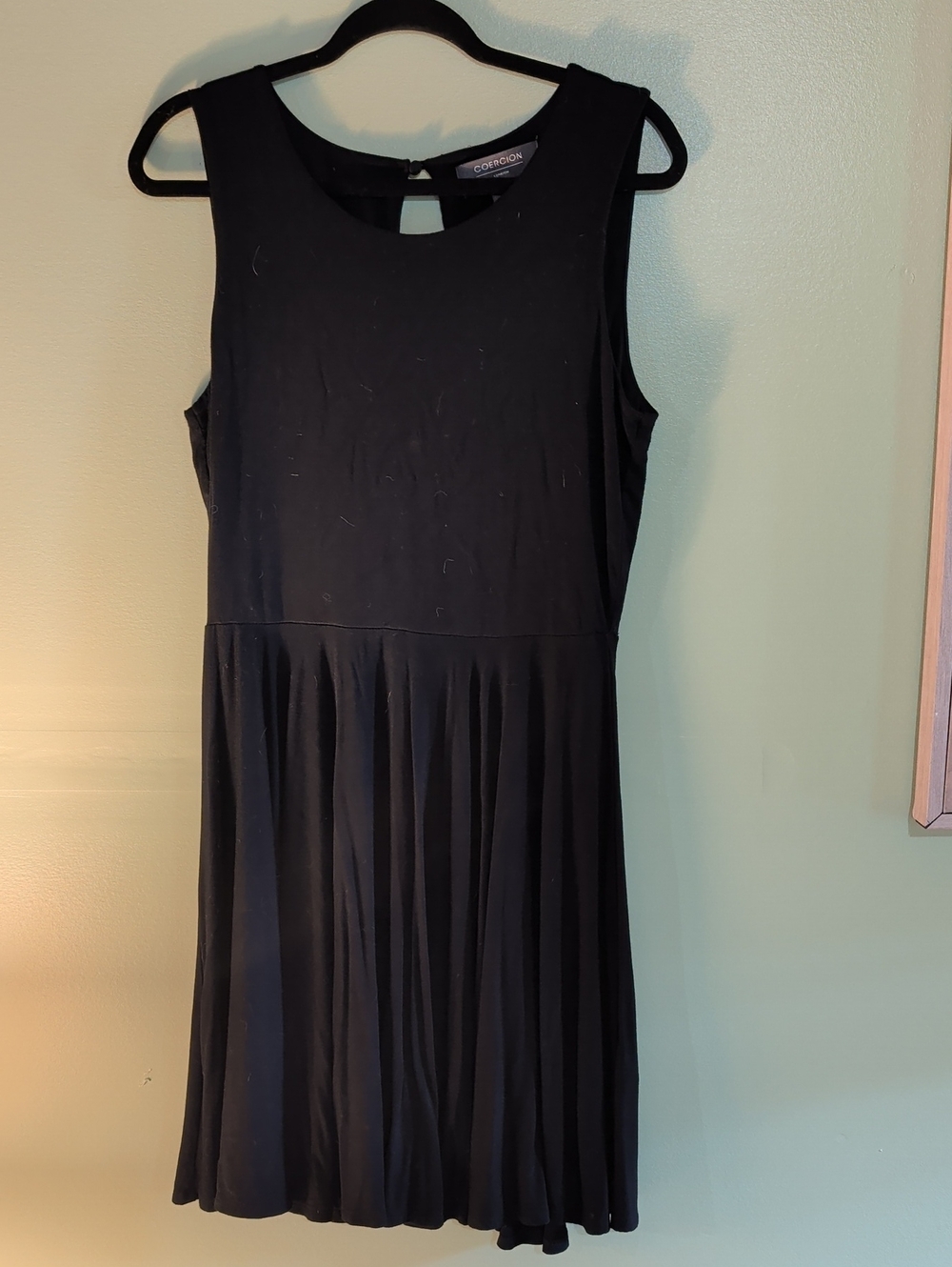 Coercion Black Sleeveless Pleated Jersey Mini Dress